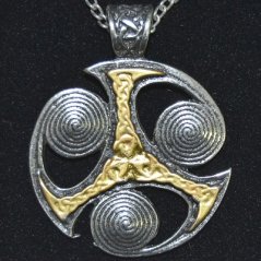 Amulet Sluneční kolo Triskel