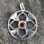 Amulet Růže - Granát, stříbro Ag 925/1000