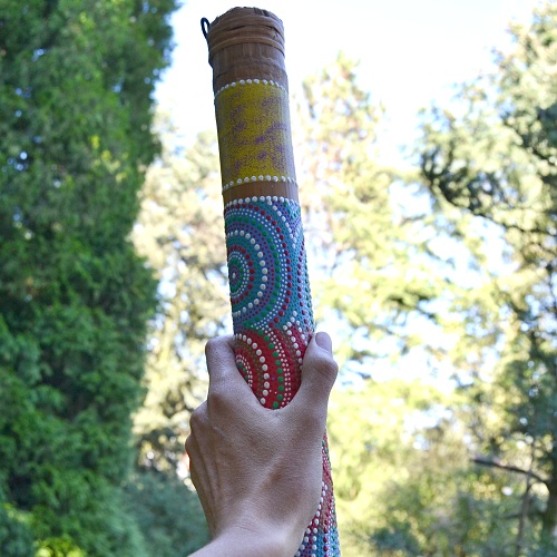 Dešťová hůl bambus ručně malovaná 50 cm