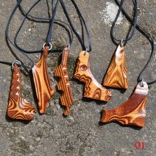 Amulet dřevo - Tvar