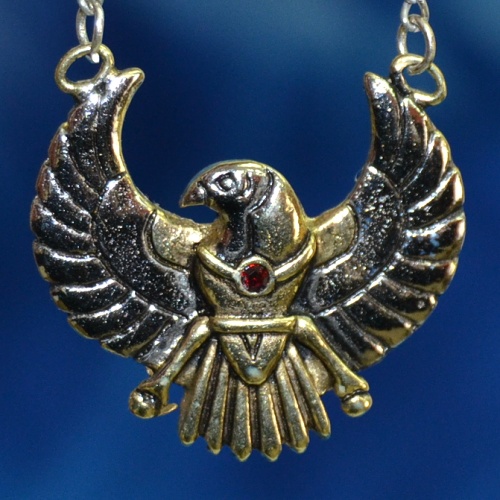 Amulet Horus sokol