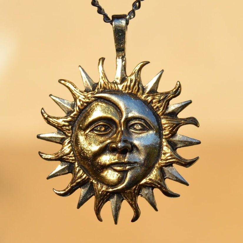 Amulet Slunce a Měsíc