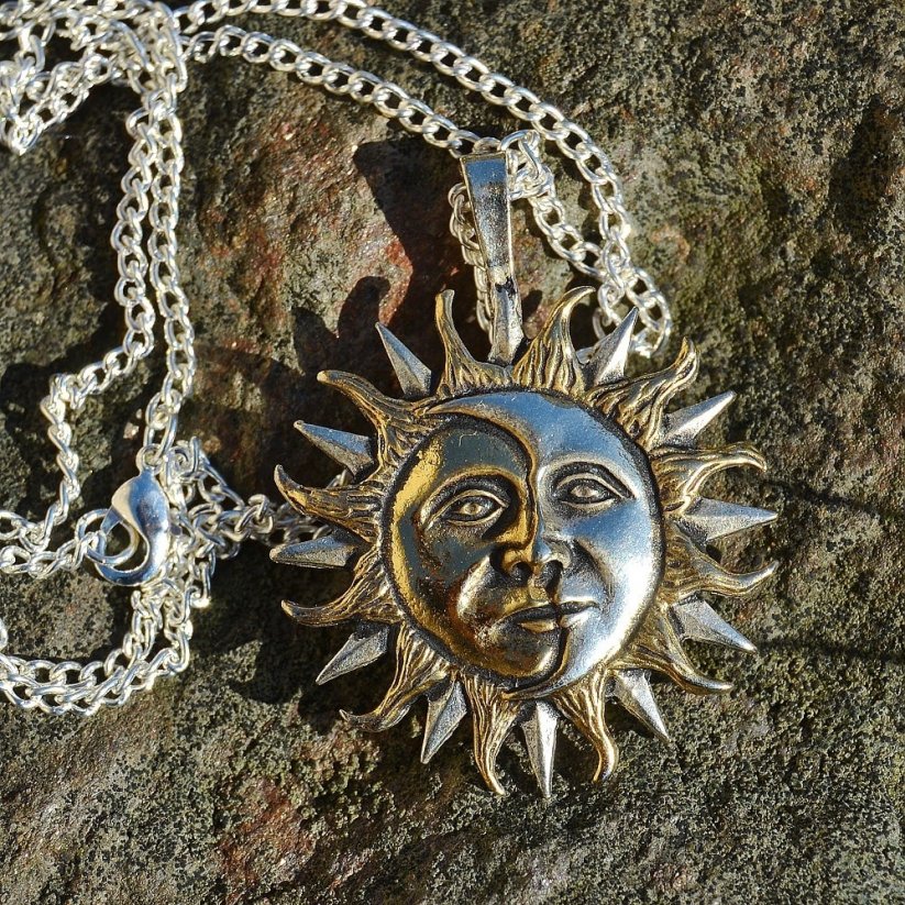 Amulet Slunce a Měsíc