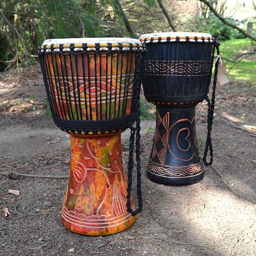 Buben Djembe 11” Ghana vyřezávaný 55 cm