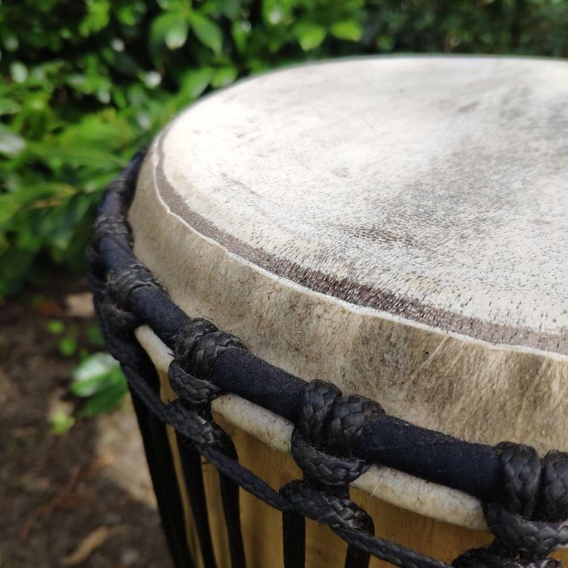 Buben Djembe 13” Timbuktu, medina Mali vyřezávaný 61 cm