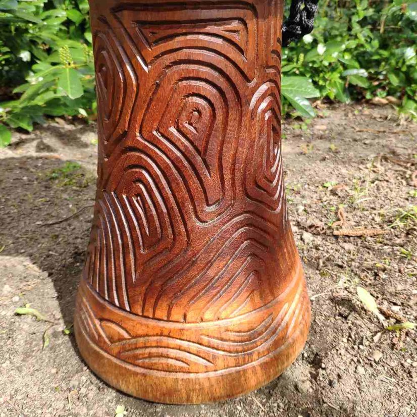 Buben Djembe 13” Awaso, Ghana vyřezávaný 62 cm