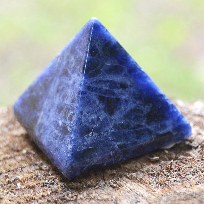 Pyramida - Sodalit 35 mm