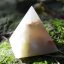 Pyramida onyx - aragonit 7,5 cm