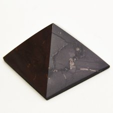 Šungitová pyramida leštěná 3 cm