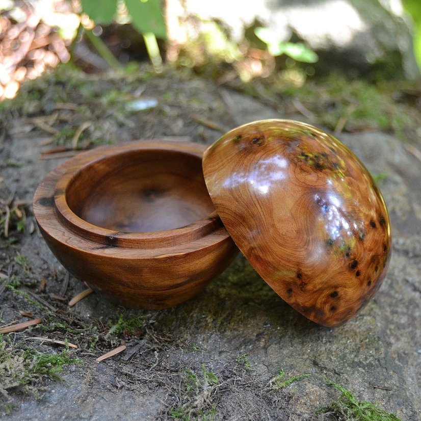 Šperkovnice kulatá dřevo Thuya 9 cm