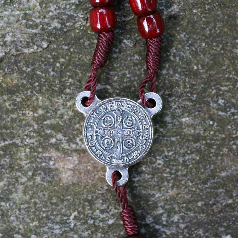 Růženec sv. Benedikta, 6 mm