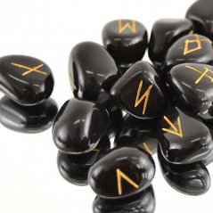Runové kameny - černý onyx achát ve lněném sáčku