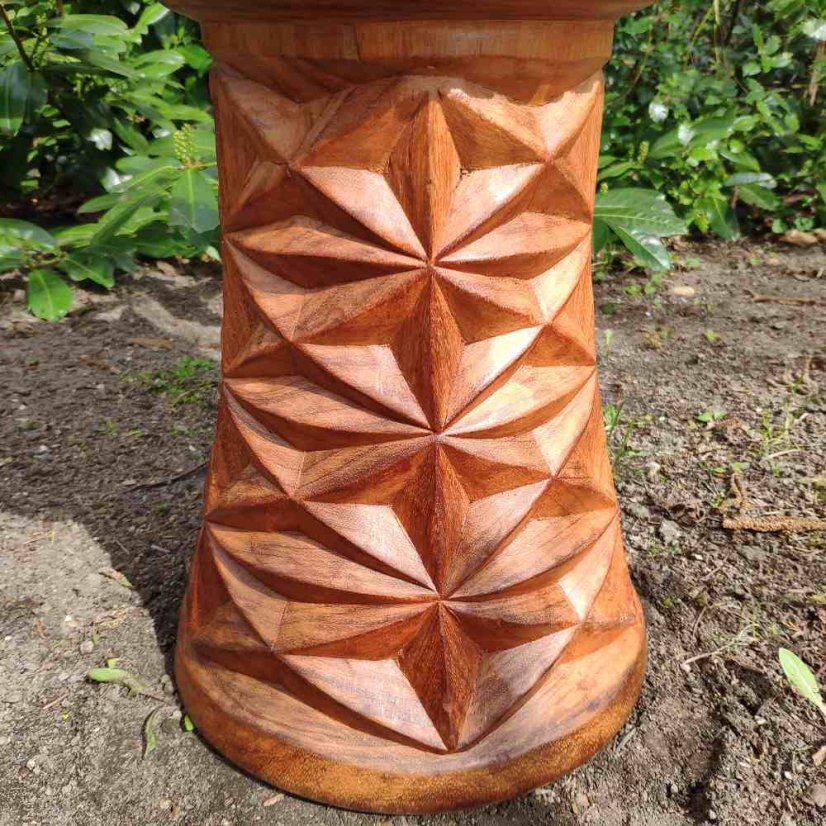 Buben Djembe 14” Yawaka, Ghana vyřezávaný 63 cm